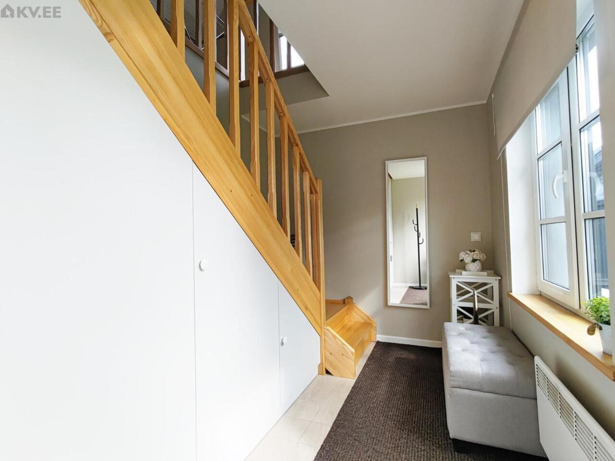 Karjamaa Apartment - Garden, Free Parking, Air Conditioning Parnu Luaran gambar